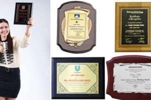 san-xuat-bang-vinh-danh-in-khac-laser-theo-yeu-cau