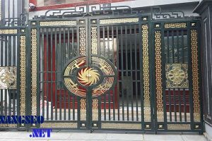 Dat-lam-cua-sat-son-tinh-dien-gia-re-o-dau